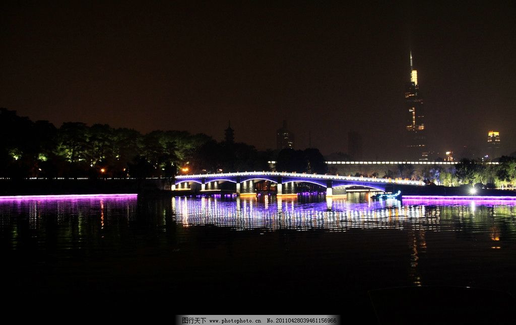 南京玄武湖LED照明亮化工程图片_建筑摄影_