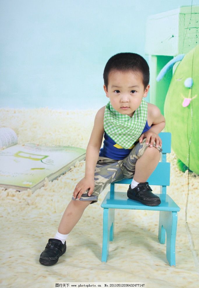 很酷的宝宝 酷哥 小帅哥 美男 型男 可爱的宝宝 儿童幼儿 人物图库